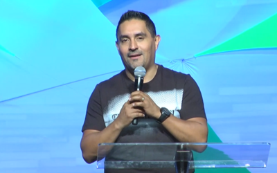 Diferente en esta generación  – Pastor Luis Sánchez